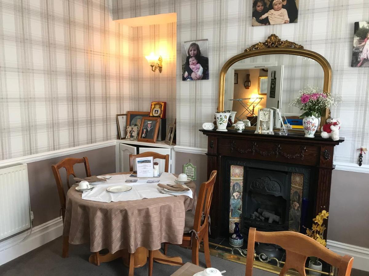 تينبي Ivy Bank Guest House المظهر الخارجي الصورة